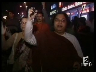 Brève : retraite aux flambeaux à Bhopal