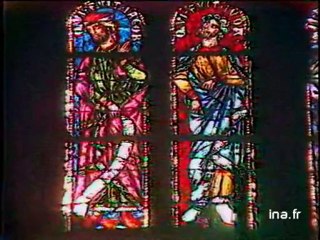 Strasbourg : le soleil d'équinoxe et les vitraux de la Cathédrale