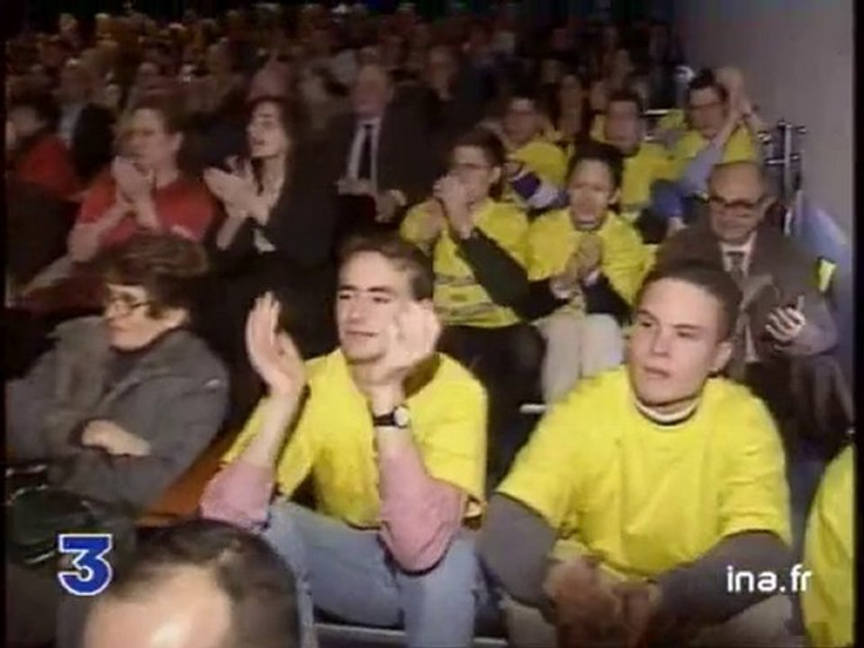 Philippe De Villiers en campagne : lacement de campagne De Villiers