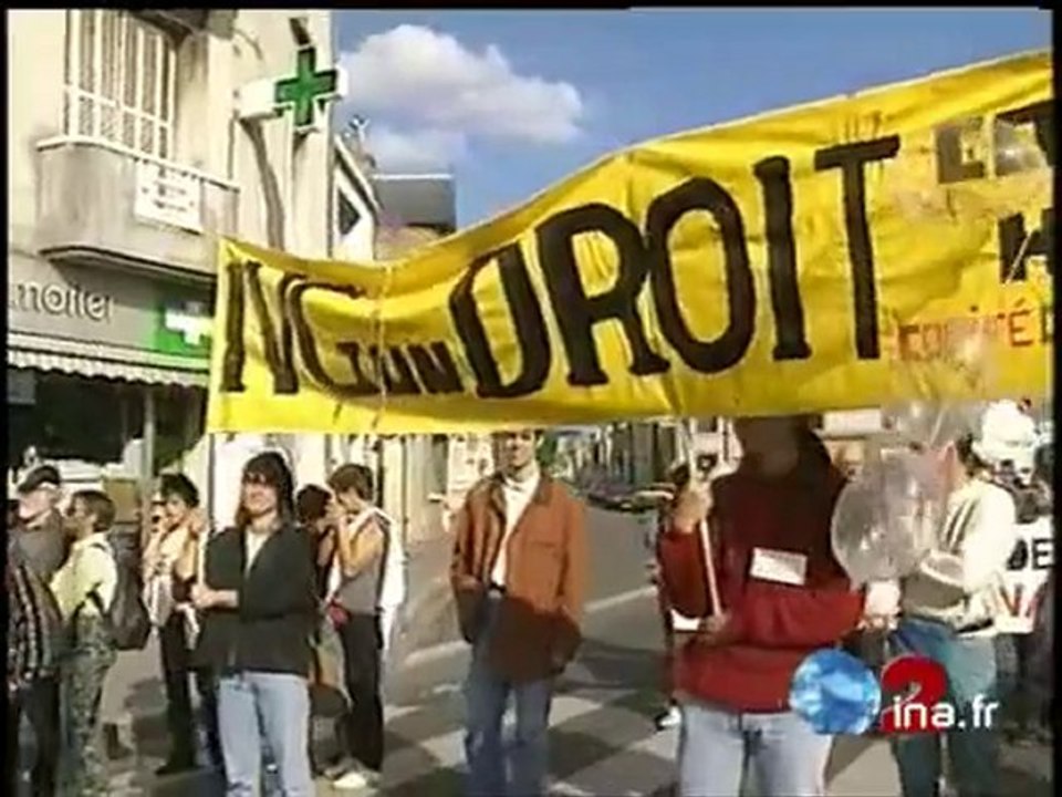 Opposants à la venue du pape en France