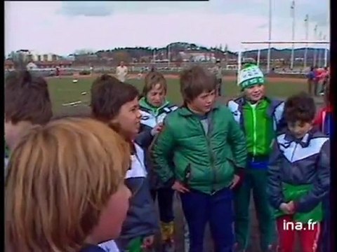 Football : stage de jeunes footballeurs avec Michel PLATINI à Saint-Etienne