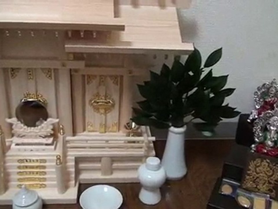 四国・香川県高松市の梵我蓮・礼拝所の仮様式