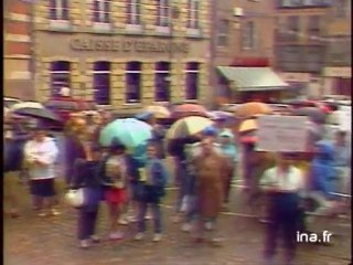 Manifestation anti apartheid à Moulins
