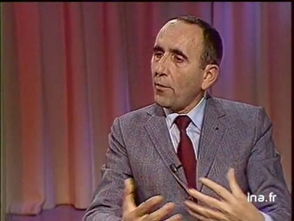 Interview d'Erwan BERGOT à propos de son livre la guerre d'Algérie des appelés