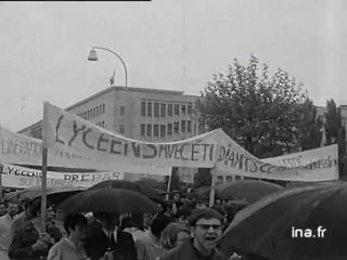 Manifestation des étudiants et lycéens à Dijon