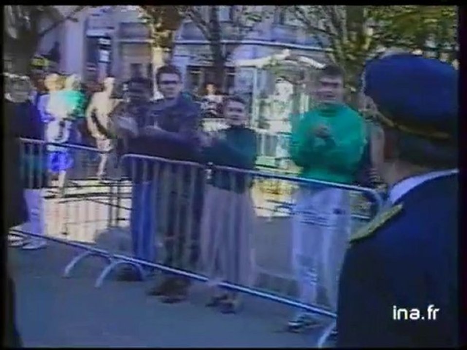 Arrivée François Mitterrand à Poitiers. Visite de Poitiers