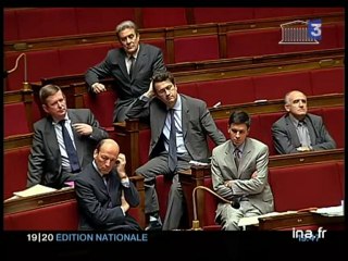 [Loi sur le téléchargement de musique votée cette nuit : des amendes]
