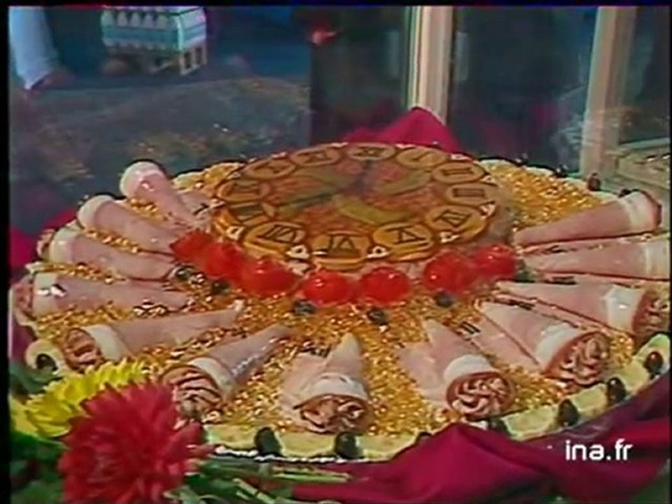 Strasbourg : Foire européenne, journée charcuterie, exposition de plats