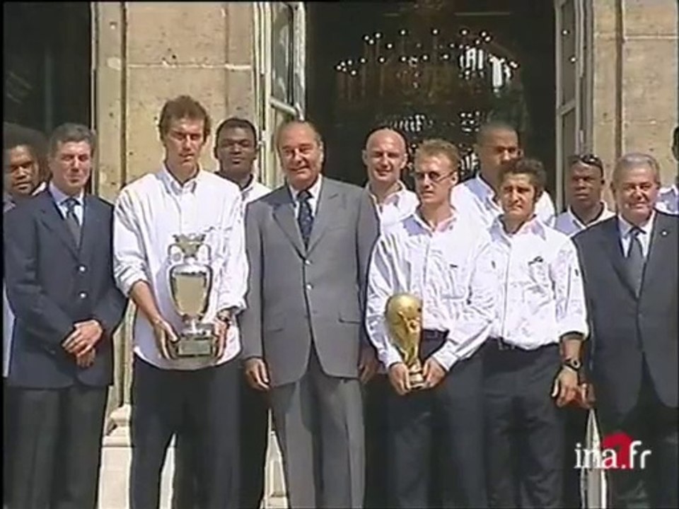 Didier Deschamps et Laurent Blanc à l'Elysée - Archive INA