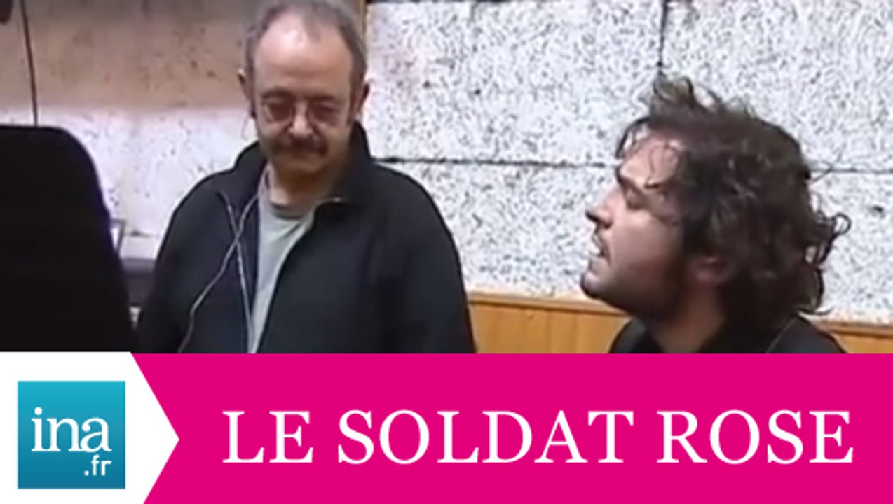-M- et Louis Chedid "Le soldat rose" - Archive INA