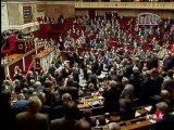 PACS / VALIDATION CONSEIL CONSTITUTIONNEL - Archive vidéo INA