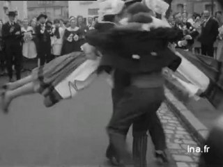 Un mariage en costume folklorique breton à Nantes