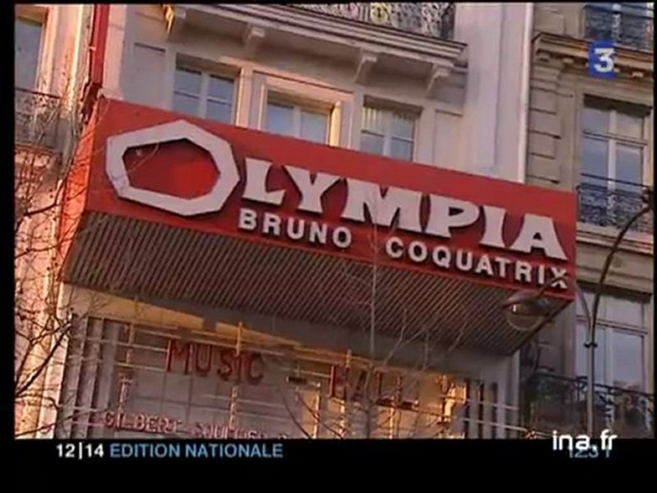 Rassemblement de soutien à Dieudonné devant l'Olympia où son spectacle a été annulé