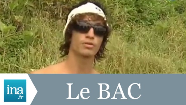 Le surf au baccalauréat à Tahiti - Archive INA