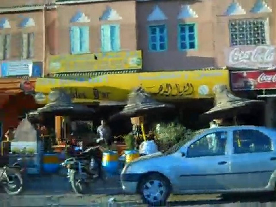 Sur la route de Merzouga à Ouarzazate-17-10-2010