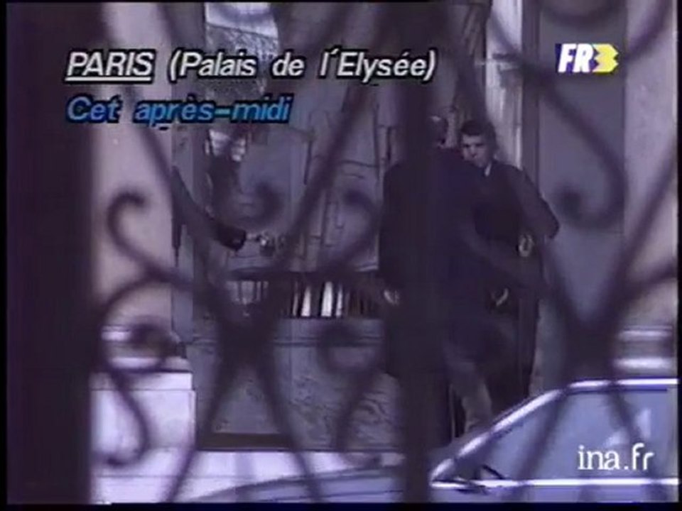 Lang et Badinter reçus à l'Elysée