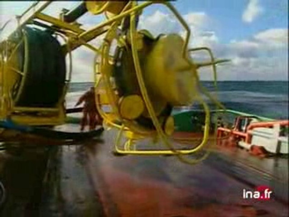 PETROLIER/HELICOPTERE NAPPE