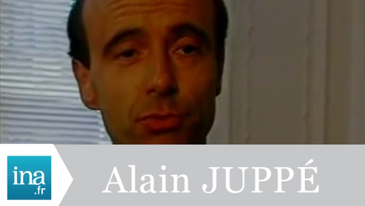 Alain Juppé présente la nouvelle équipe du RPR - Archive INA