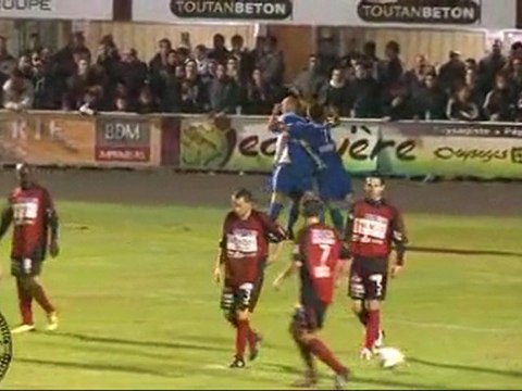 Football CFA : Les Herbiers - Le Poiré sur Vie (1 à 3)
