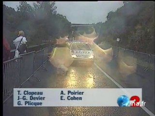Tour de France 1996 chute dans le prologue à Saint-Brieuc - Archive vidéo INA