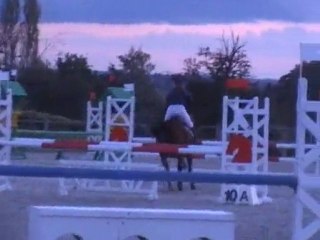 Julie & Lice Club 1 ok