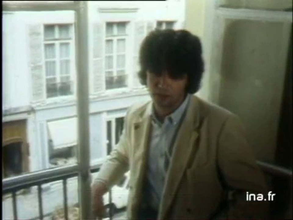 Jean-Marc Roberts à Saint Germain des Prés - Archive INA