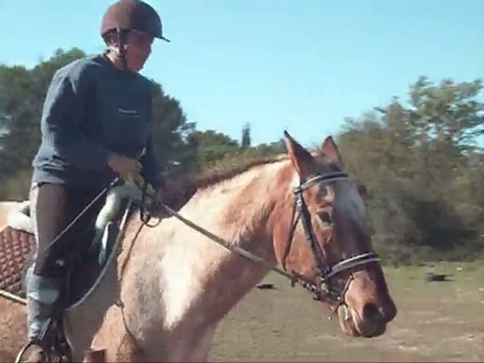 Saut sous bassement rouge