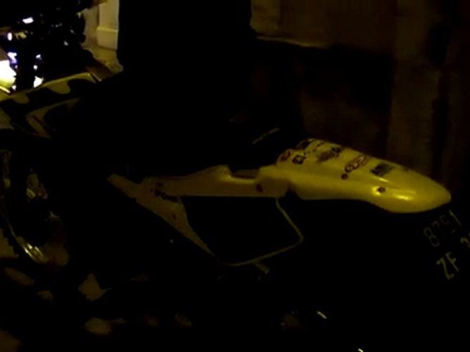 Husqvarna WR 125 bruit