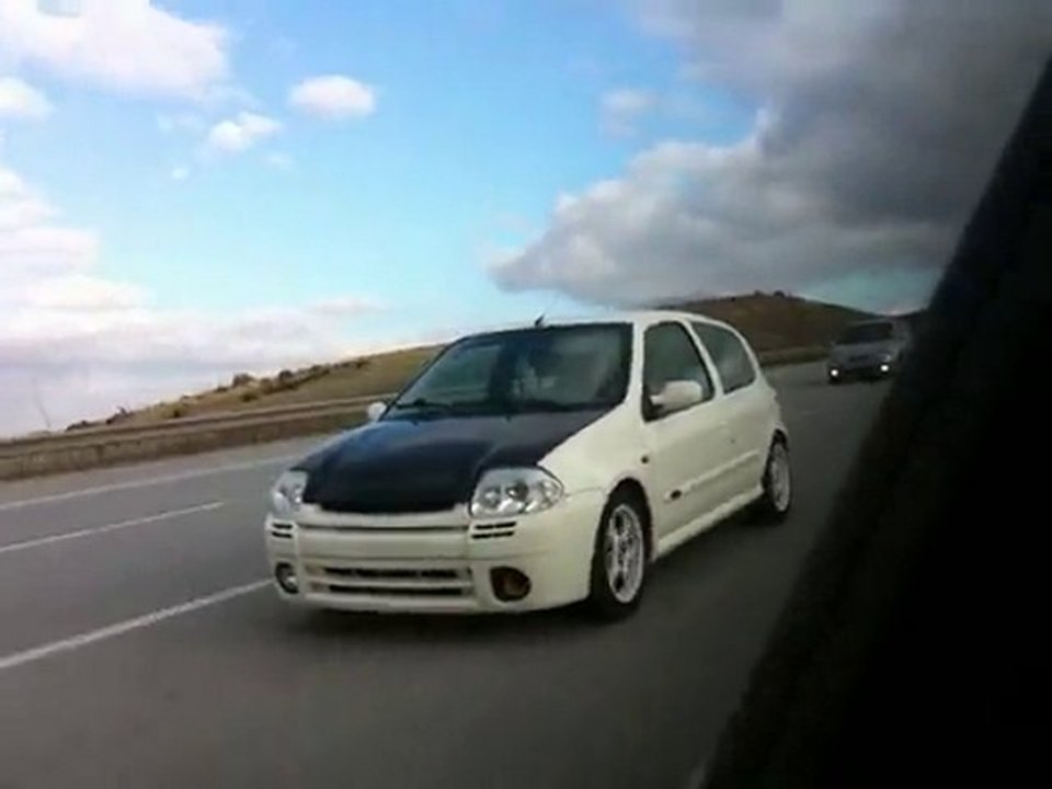 clio rs vs clio rs-2