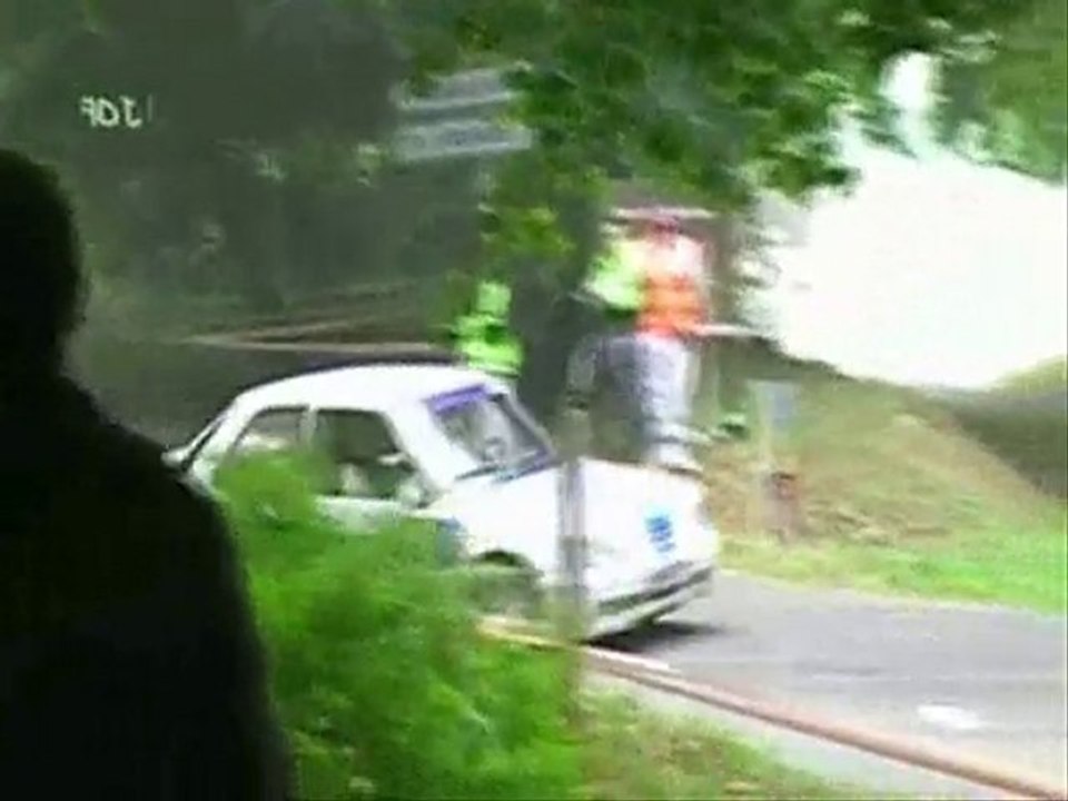 Rallye Val de Bresle 2009: cam embarquée ES1 - 309 GTI16 grA