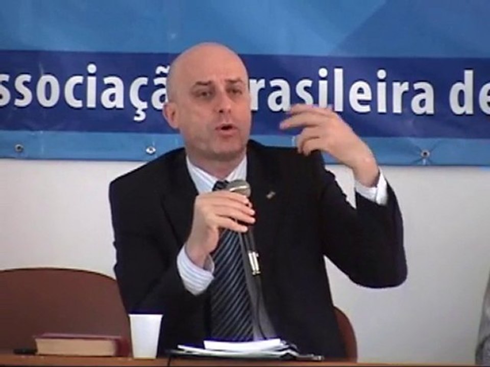 Dr.Paulo Wollinger - Regulamentação Teologia no Brasil