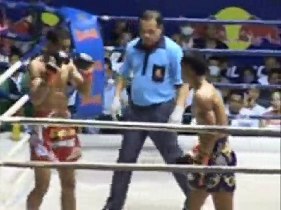 Petchthawee vs Sam-A