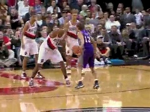 Steve Nash goes to the basket and gets the and-one scoop sho