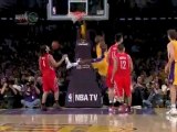 Lamar Odom gets the Kobe Bryant pass and throws it home.