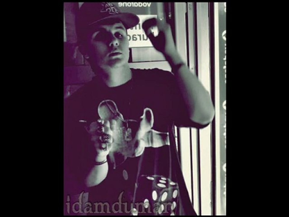 DiLa FeAt İdAm DuMaN  aboov
