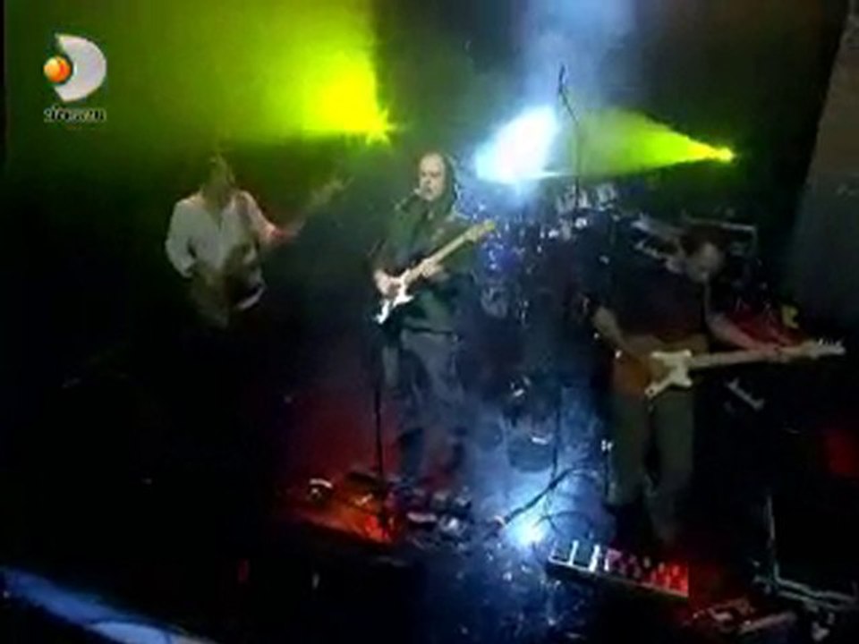 Hakan Kursun / Dönüp Duruyoruz /