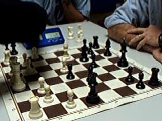 ECHECS : NOUMAI 0 VS 1 STEPH (COUPE 2010)