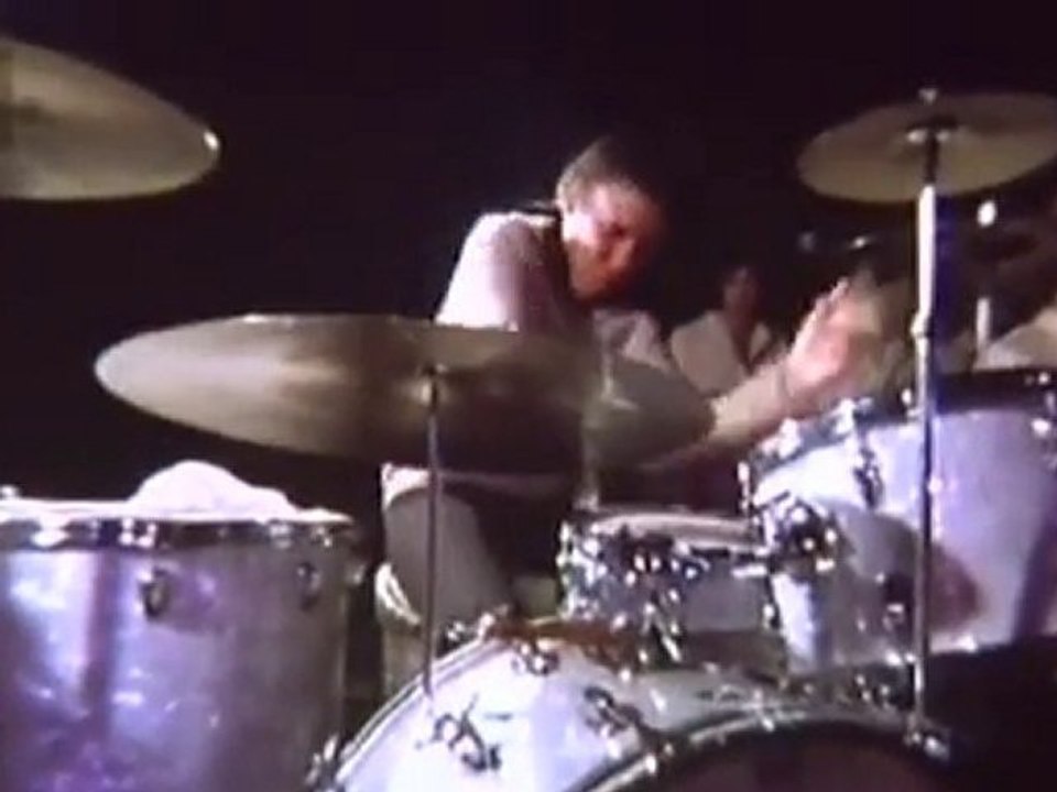 Buddy Rich - why he doesn't use match grip