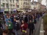 Amiens : réactions au maintien de C Baur manifestation anti FN