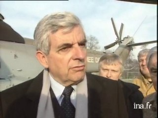 Tempête : visite de Jean Pierre Chevènement en Médoc