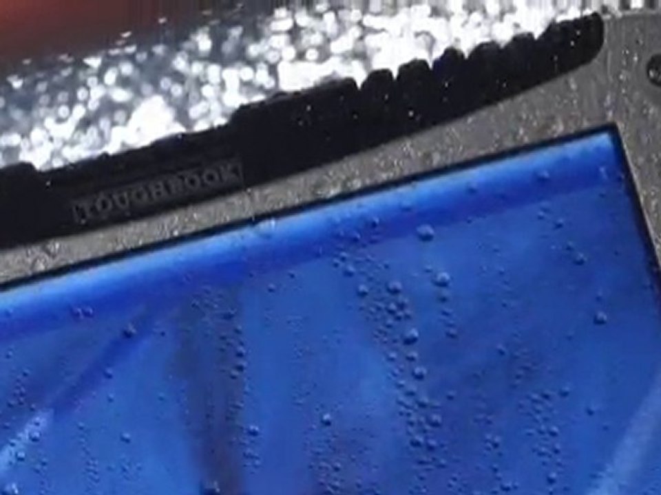 ToughBook CF-19 : Résistance à l'eau en opération