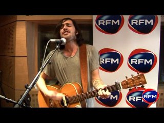 Robert Francis en live sur RFM avec "Keep on running"