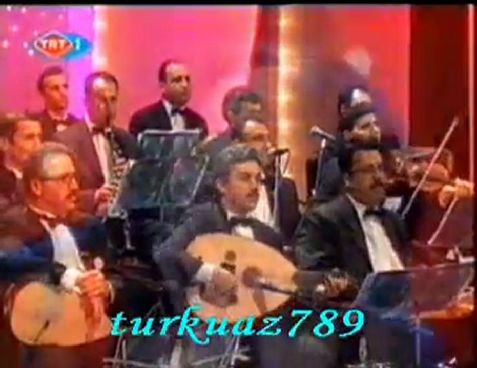 Funda ARAR - Geçmesin Günümüz Sevgilim Yasla