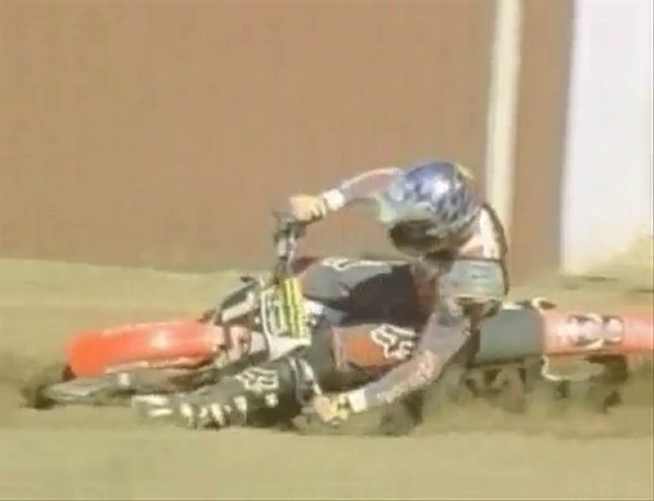 Motocross Madness 2 Intro