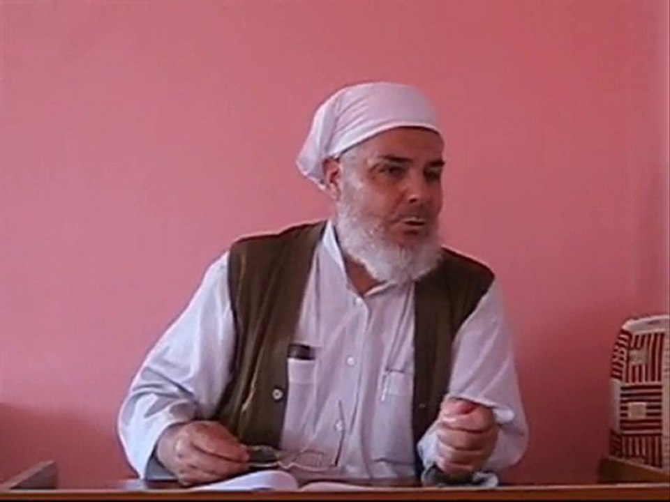 HOCA İLE TALEBE ARASINDAKİ SEVGİ, SAYGI
