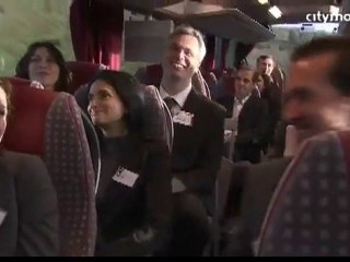 Parodie de séminaire commercial très décalé... (1/13)