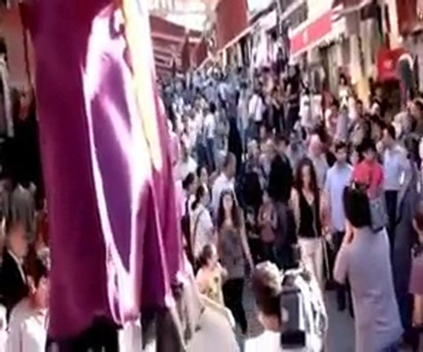 Sibel Tüzün - Erkekleri Tanıyın 2010 Orjinal Video Klip