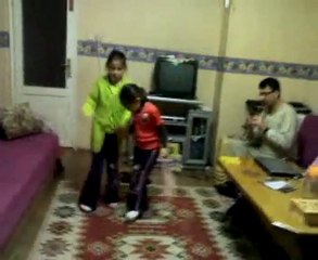 Kaval Eşliğinde Halay