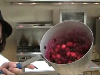 An Apple Cranberry Sauce that Didn't Slide From a Can
