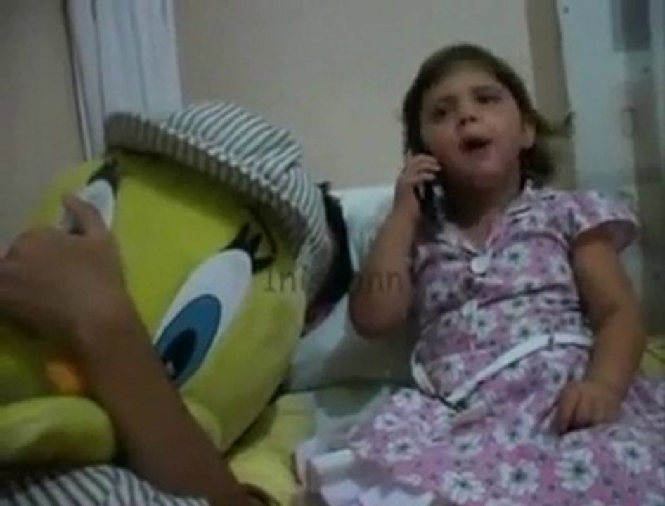 Kendisini Aldatan Sevgilisine Çok Sinirlendi -)